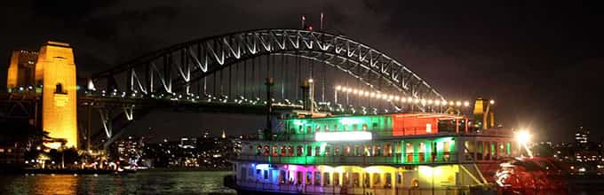 Good views of Opera House during dinner cruise in Sydney showboat