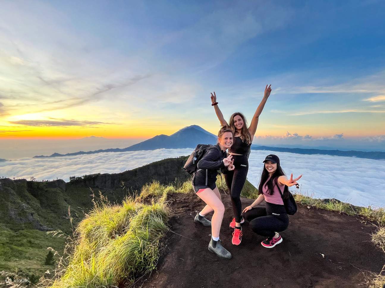 Guided Sunrise Hike to Mount Batur and Kintamani Volcano Viewpoint