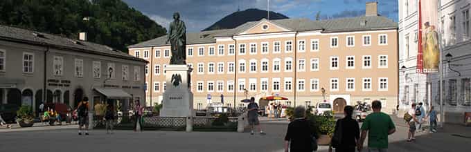 Mozartplatz