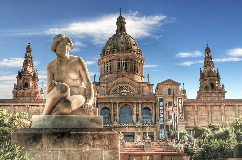 Visit Museu Nacional d'Art de Catalunya