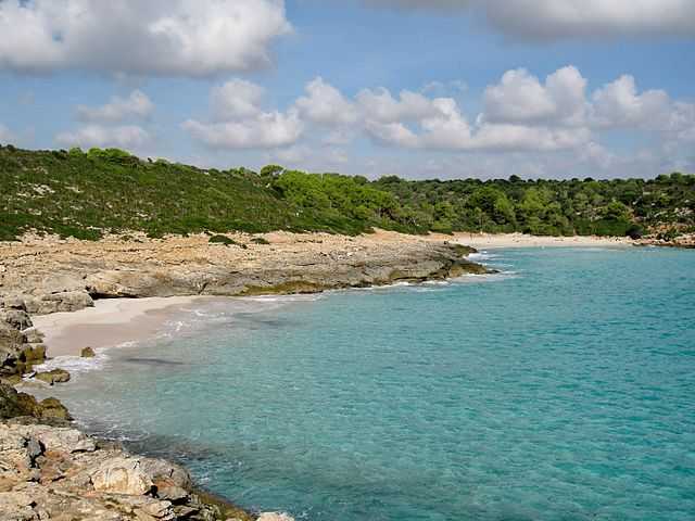Visit Cala Varques