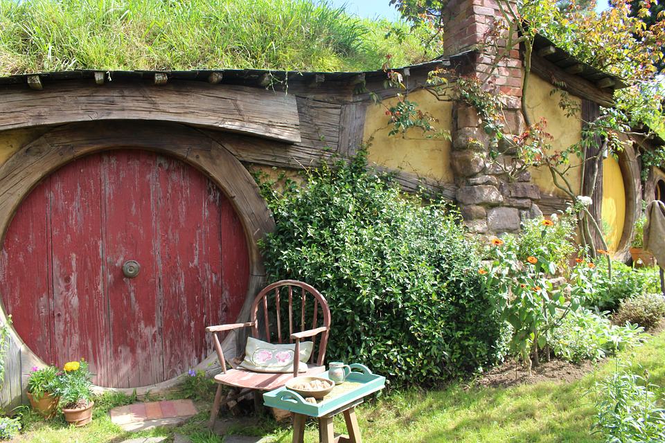 Experience Hobbiton movie sets on the way