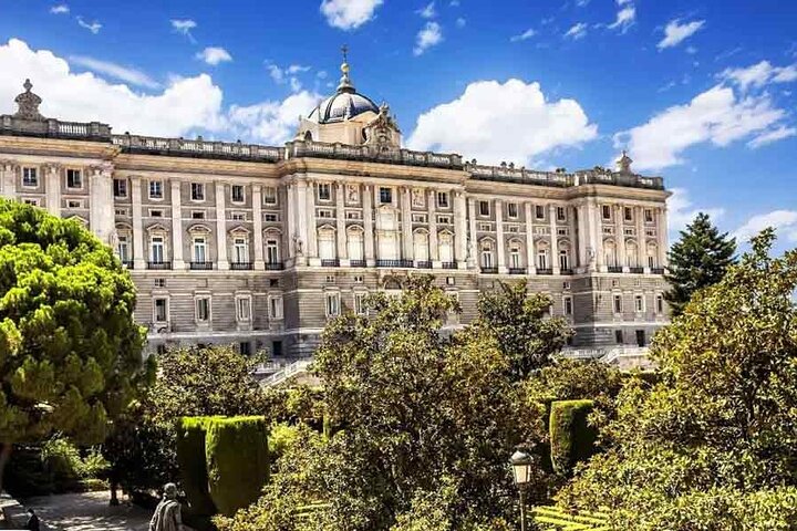 Skip-the-line access to the Royal Palace of Madrid - Skip-the-line access to the Royal Palace of Madrid 10:00