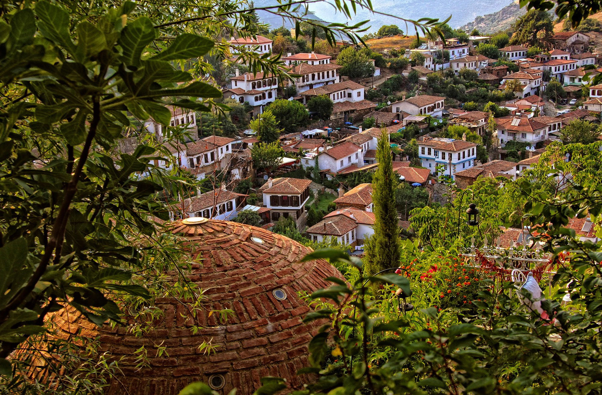 Full Day Ephesus & Sirince Village Tour. Lunch at local Restaurant (pick up/drop off Kusadasi) with Shared Transfers
