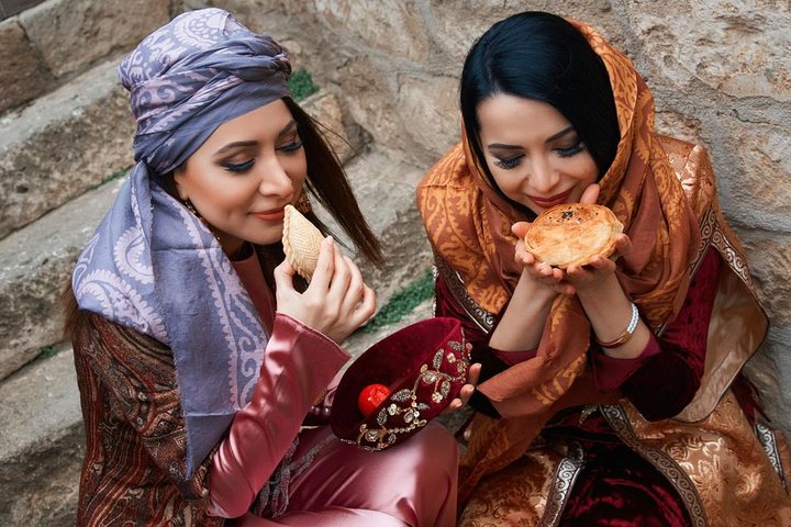 Baku Street Food Tour - A Tasty Tour of Baku's Street Food