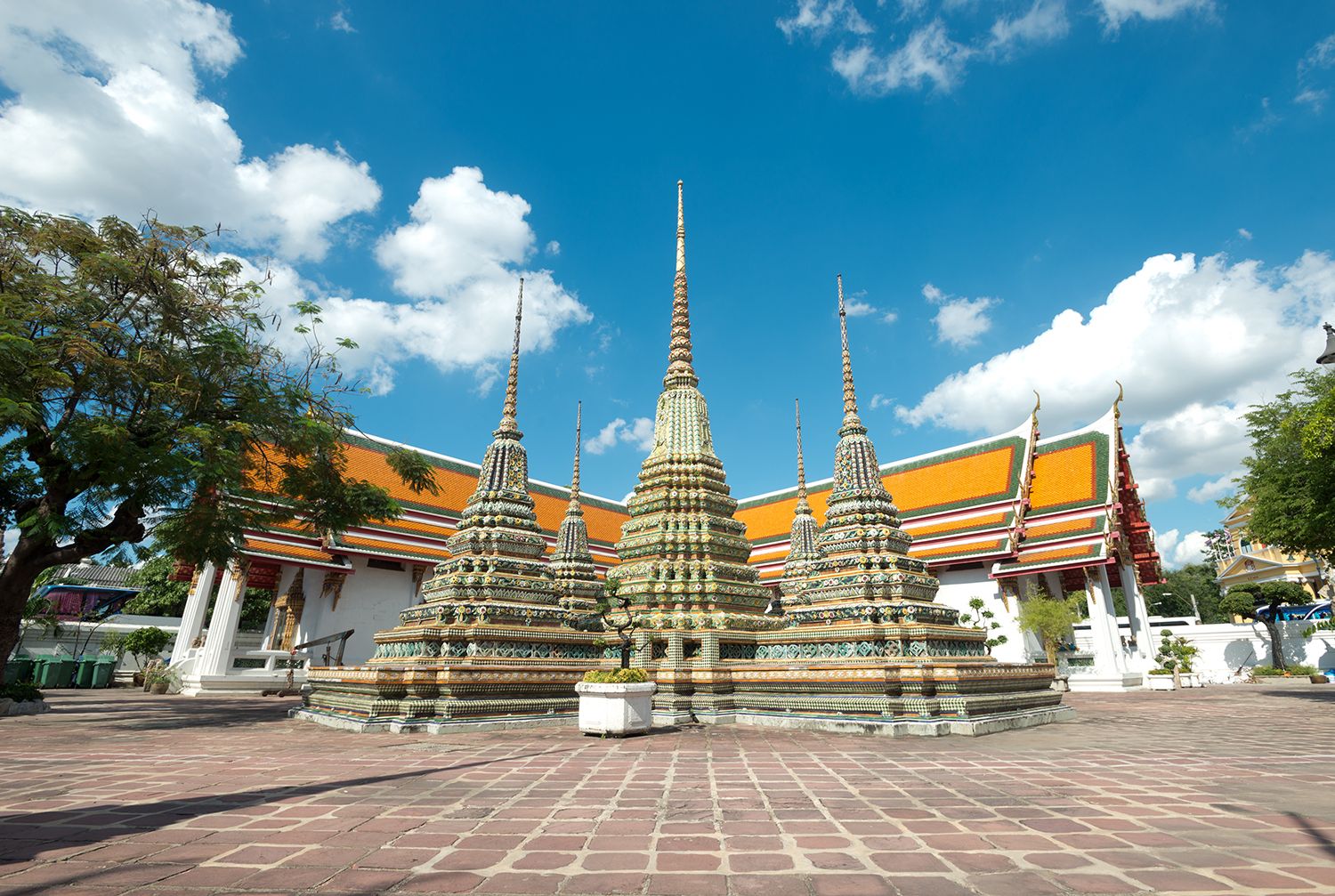 Bangkok City Tour - Wat Pho, Wat Traimit & Wat Benchamabophit with Private Transfers