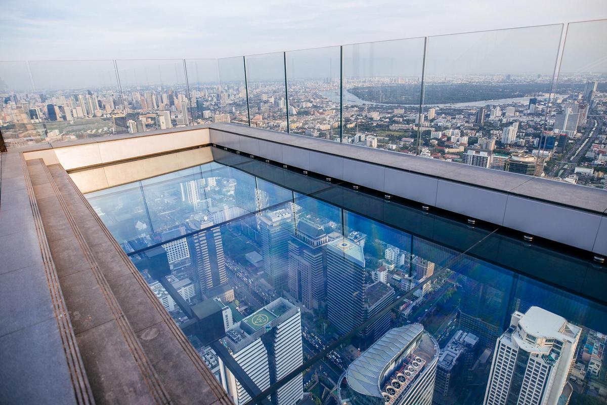 Bangkok Mahanakhon SkyWalk Daytime Ticket on Private Transfer