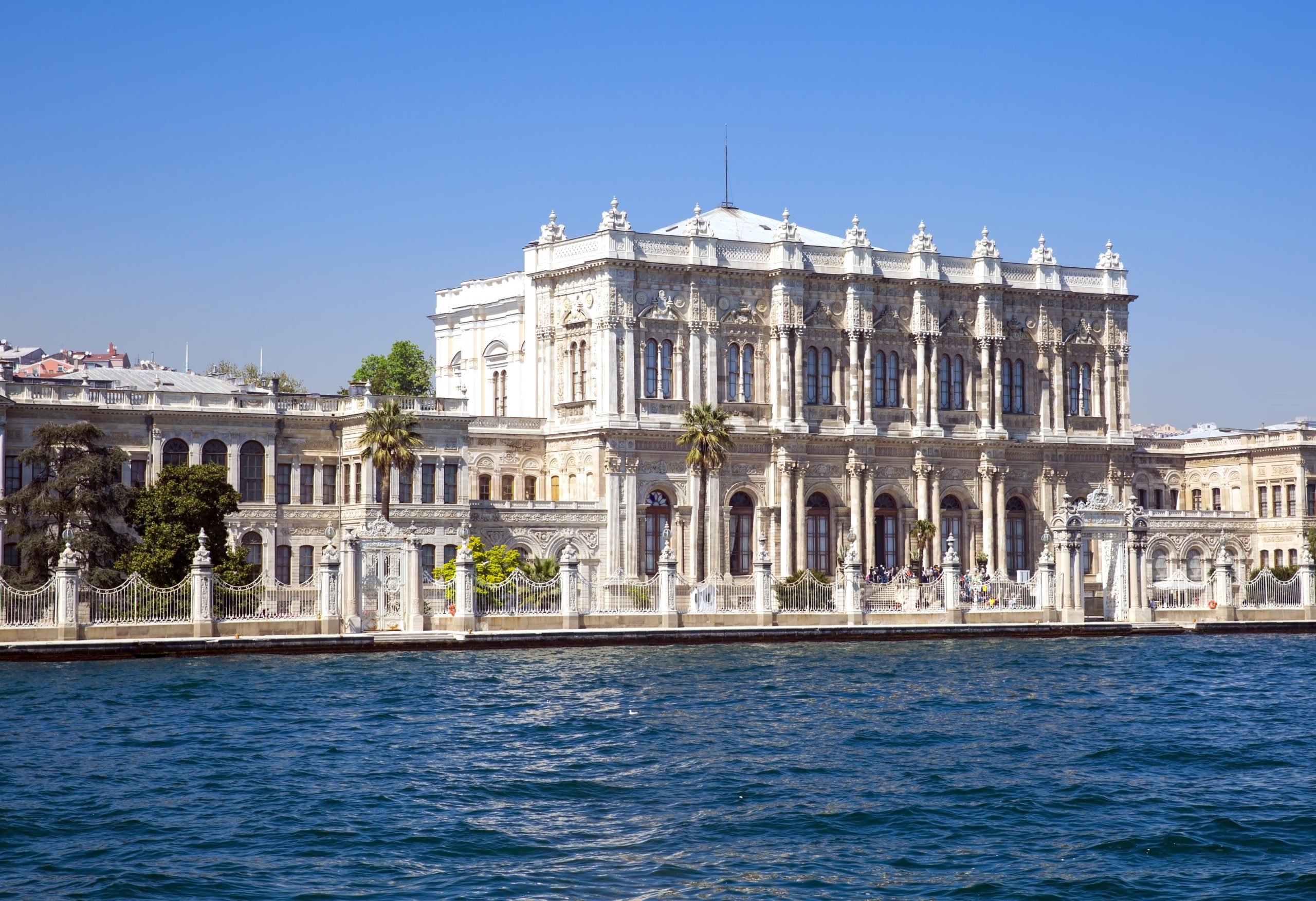 Half Day Morning Istanbul Dolmabahce Palace Tour with Shared Transfers - Monday Closed 