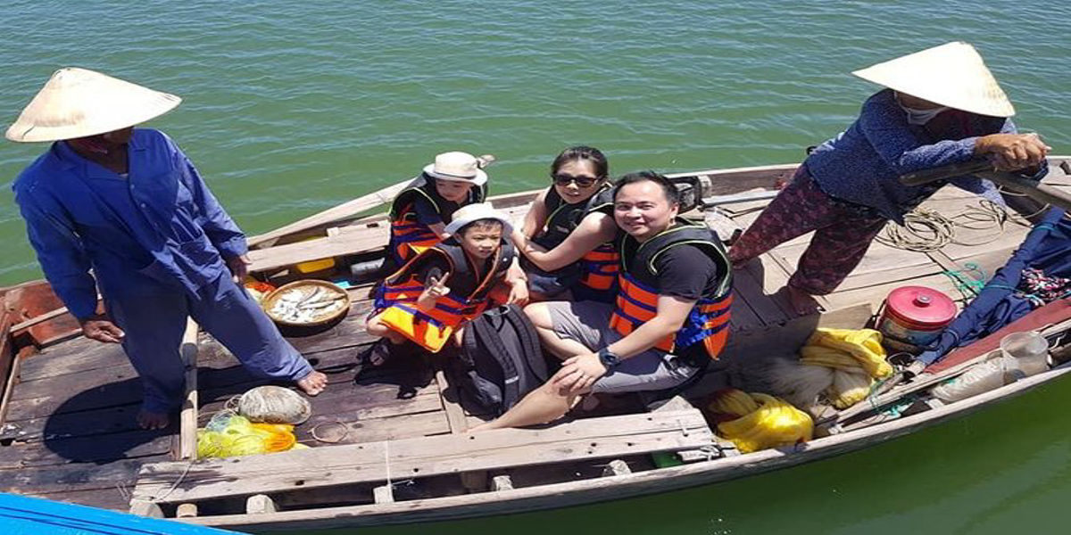Danang – Farmers and Fishermen Tour SIC (Depart from 2 pax) (Subject to flight timings)