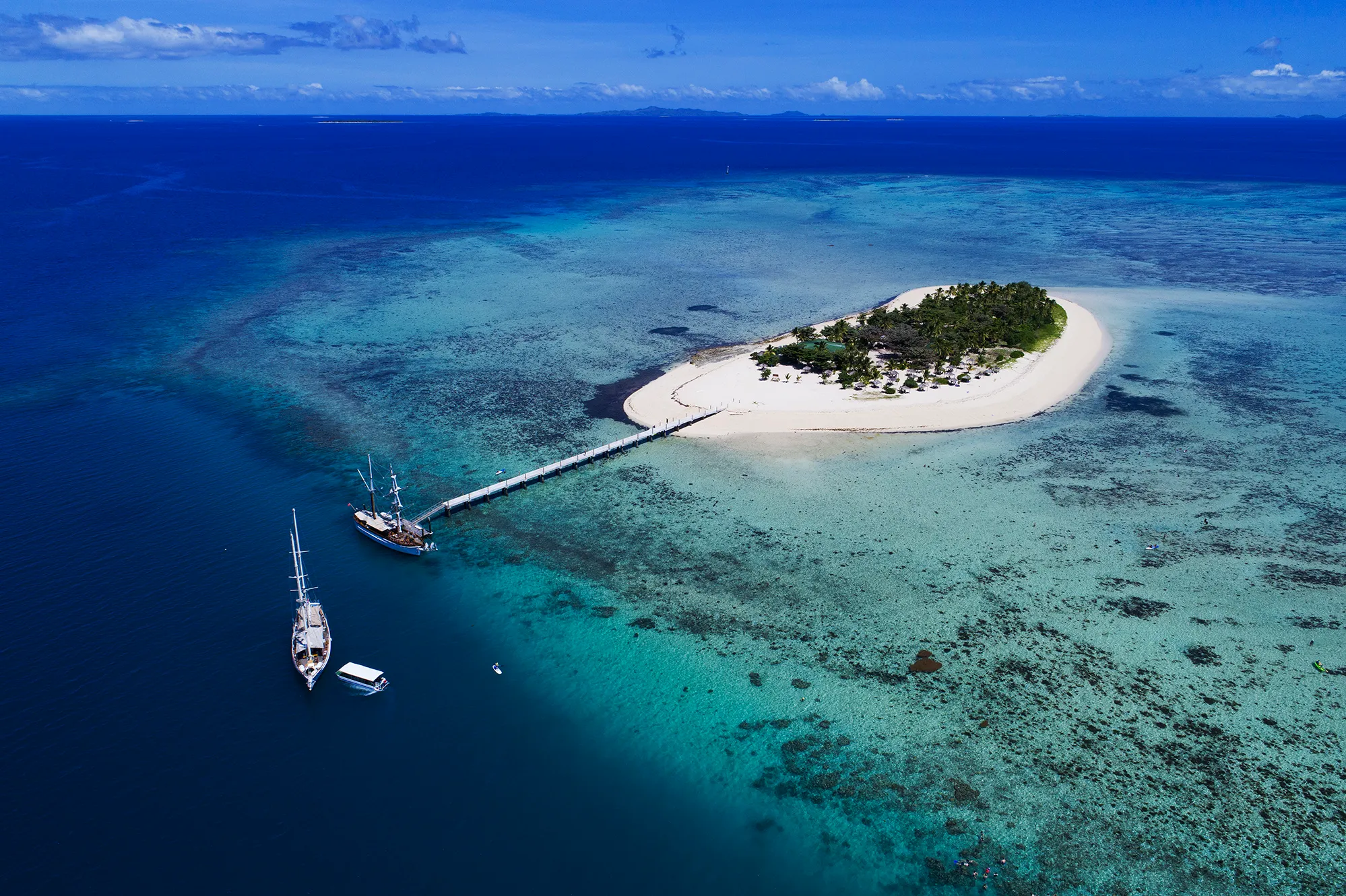 Captain Cook’s Sunset Dinner Cruise With Shared Transfers