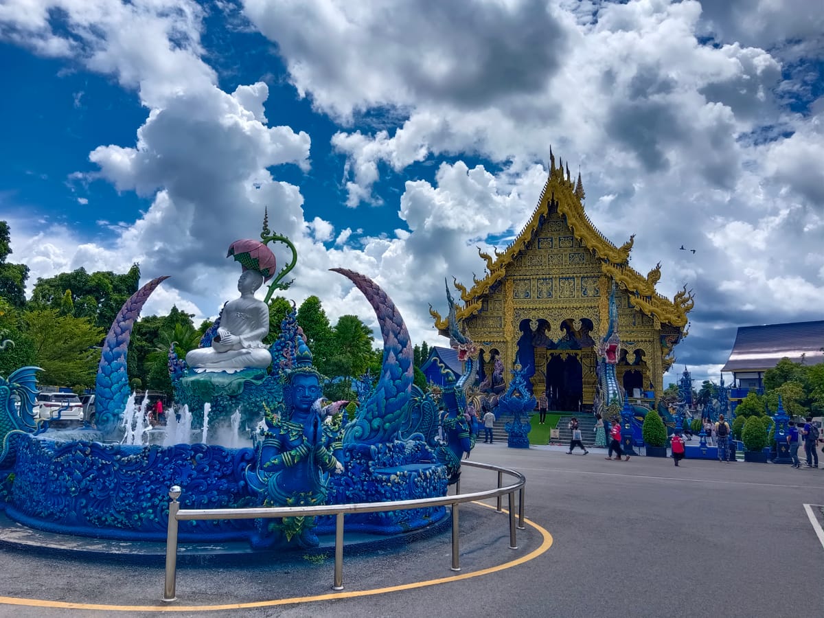 White temple, Blue temple and Golden triangle temple from Chiang Rai with shared transfers