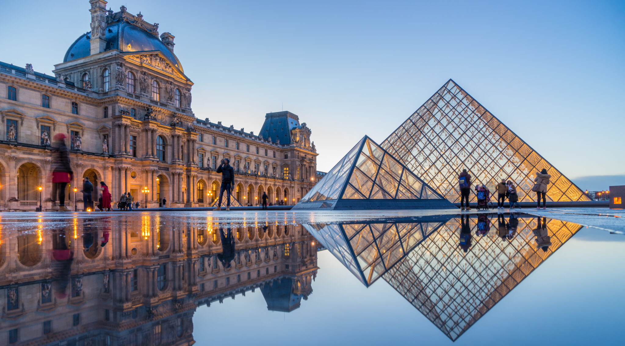 Paris: Louvre Museum Timed-Entrance Ticket