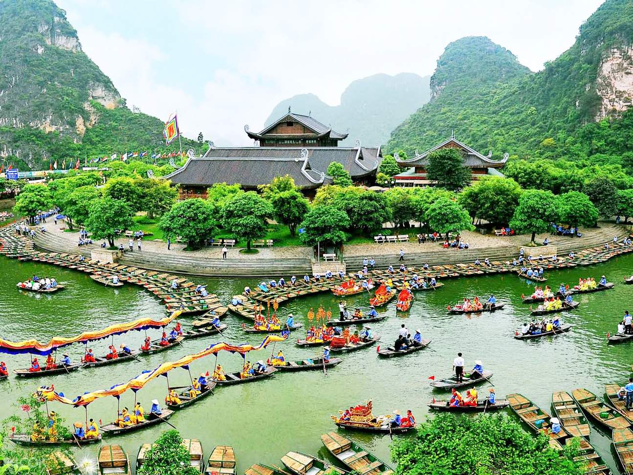 Hanoi – Bai Dinh – Trang An – Hang Mua SIC