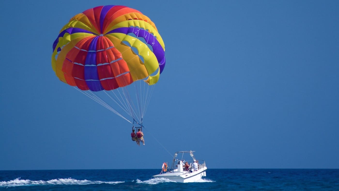 Water Sports Combo: Glass Bottom Boat + Snorkeling + Turtle Island