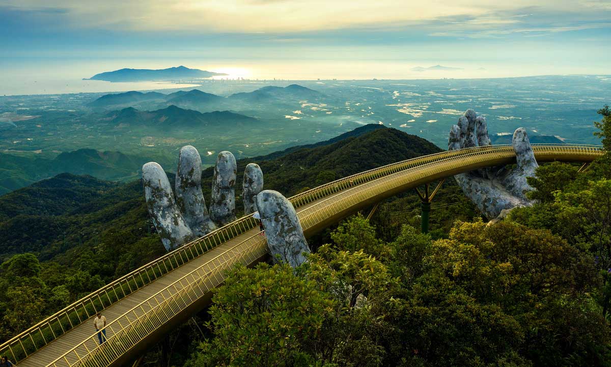 Hoi An – Ba Na Hills with Golden Bridge shared transfers