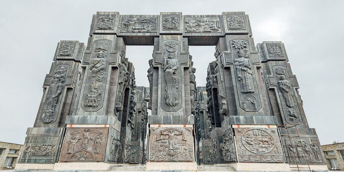Half day Tbilisi City tour with Chronicles of Georgia including tickets and private transfers