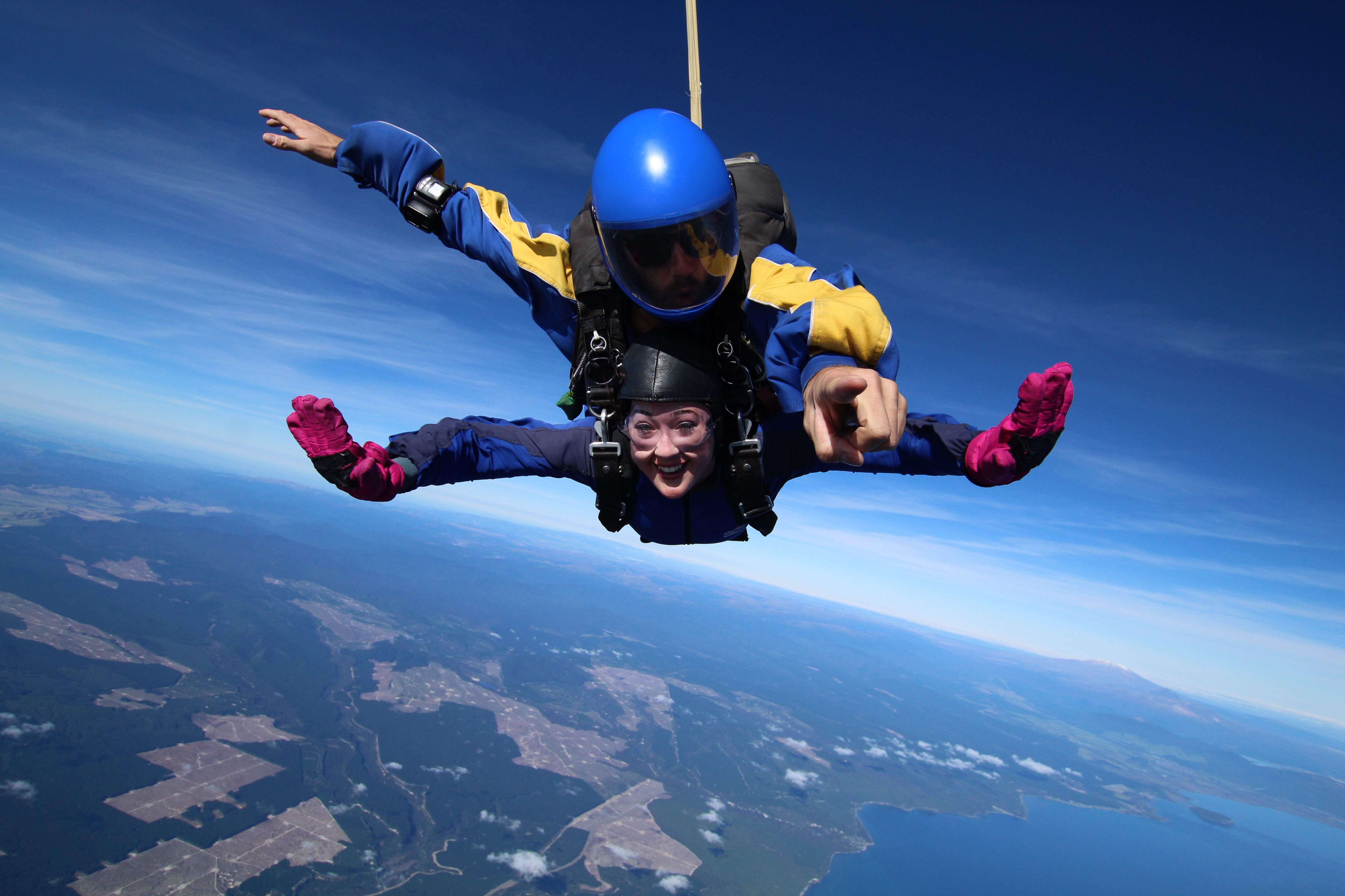 Taupo Sky Diving exposed to amazing aerial views