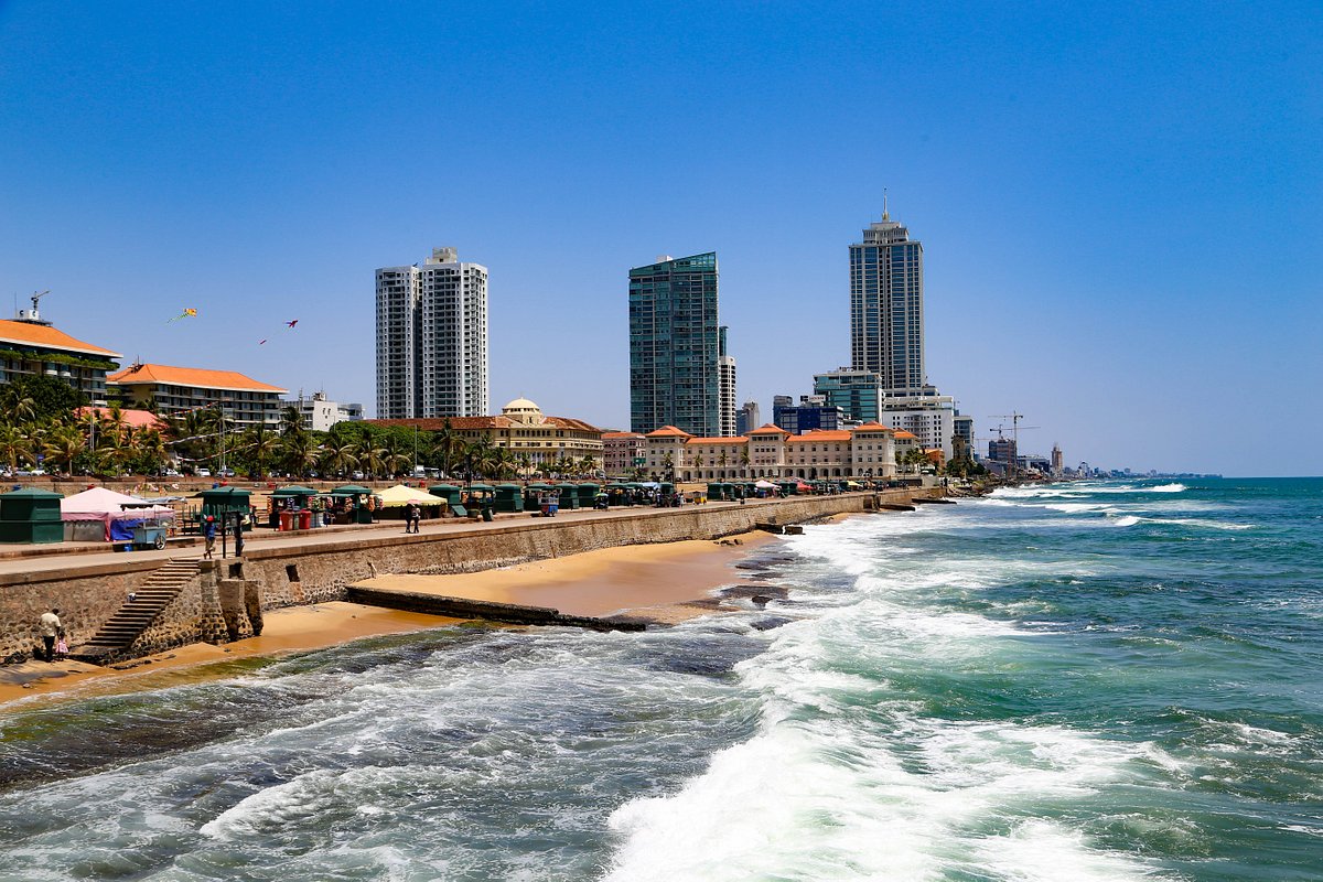 Colombo city tour - Galle Face Green , The Viharamahadevi Park , National Museum , Old Parliament Building , Fort District , Independence Hall at Independence Square and