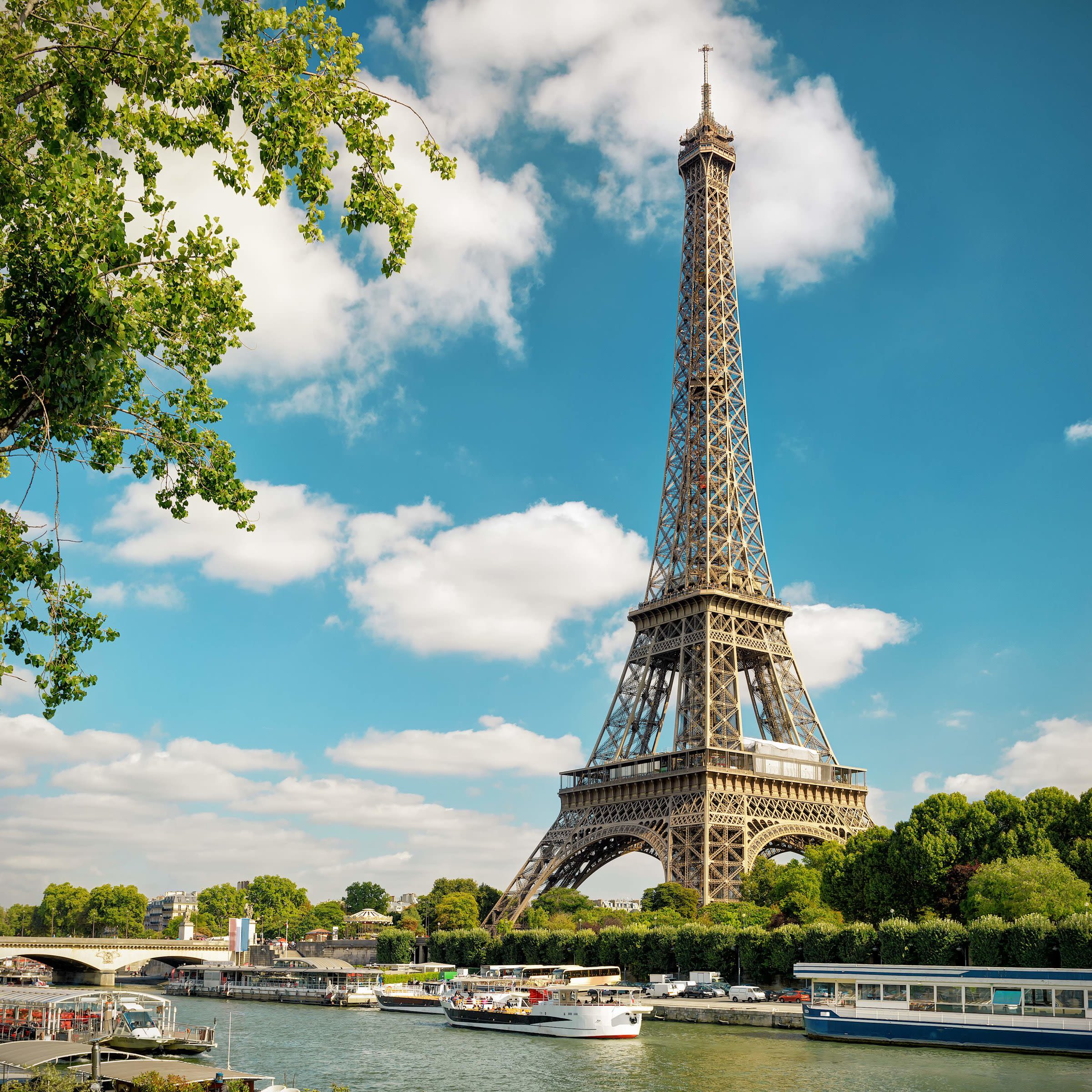 Epic 10 Nights Tour Packages from Delhi to France