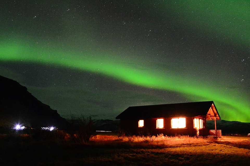 Luxurious 6 Nights Iceland Honeymoon