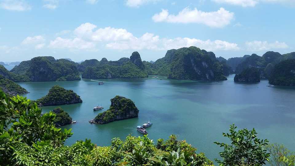 An incredible 8 day Vietnam itinerary for an unforgettable Honeymoon vacation