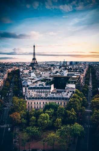 A 4 day Paris itinerary to an idyllic honeymoon